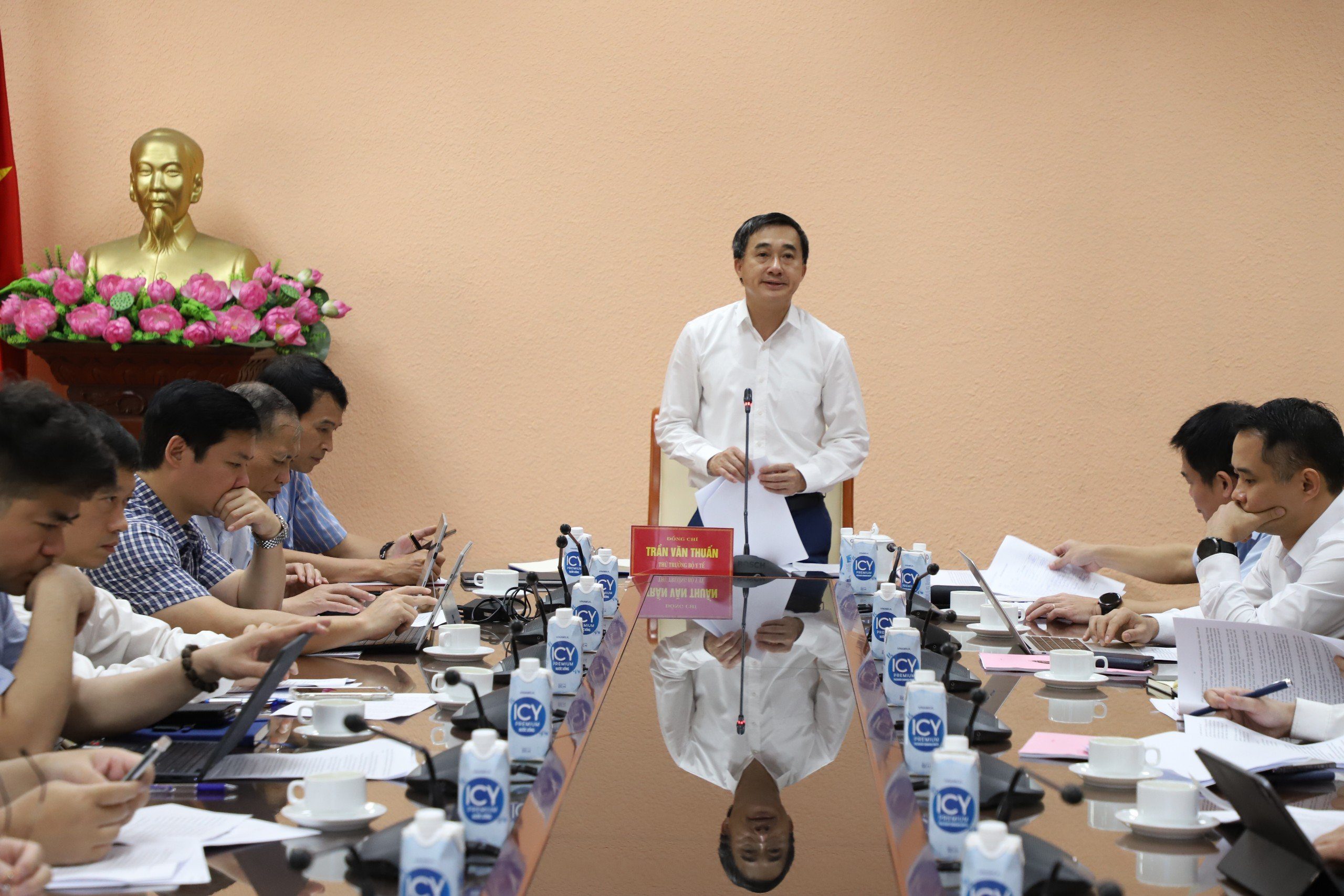 “Đề án tổng thể phát triển hạ tầng và ứng dụng CNTT phục vụ chuyển đổi số y tế đến năm 2030”